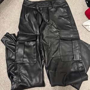 PacSun Women's Black Cargo Pants